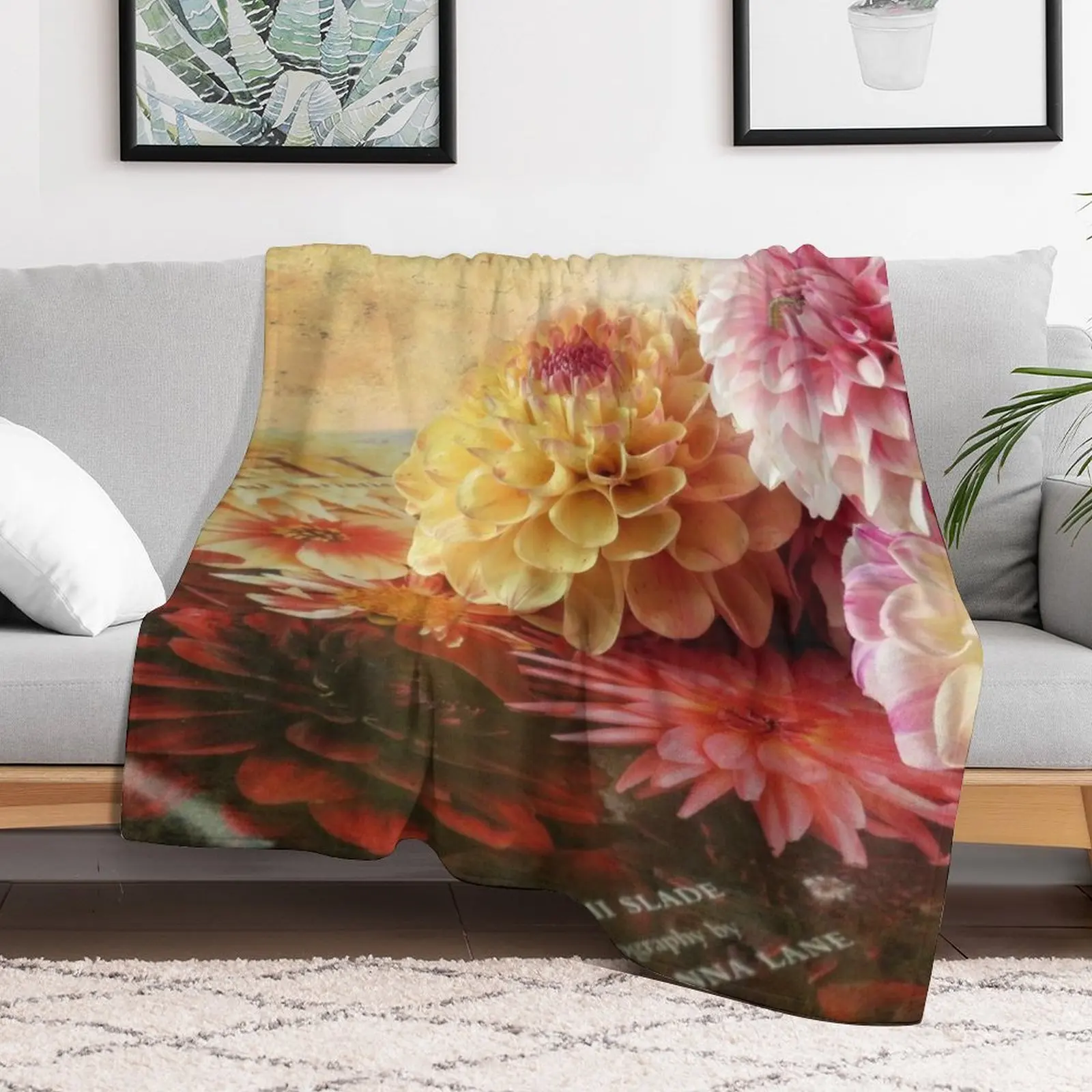 Dahlia Magic Throw Blanket Giant Sofa Vintage Luxury Throw Cute Blankets