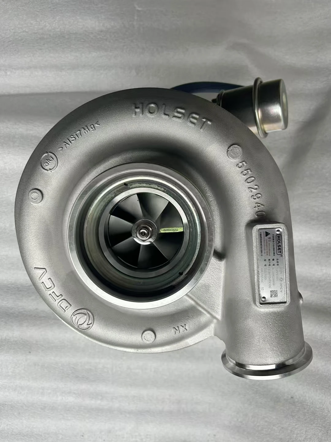 Gruppo turbocompressore vendita calda 1118010-E9300 per camion DONGFENG