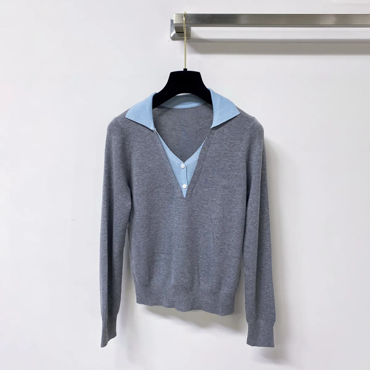 2026 High quality women's fake two-piece lapel knitted base sweater--2692253