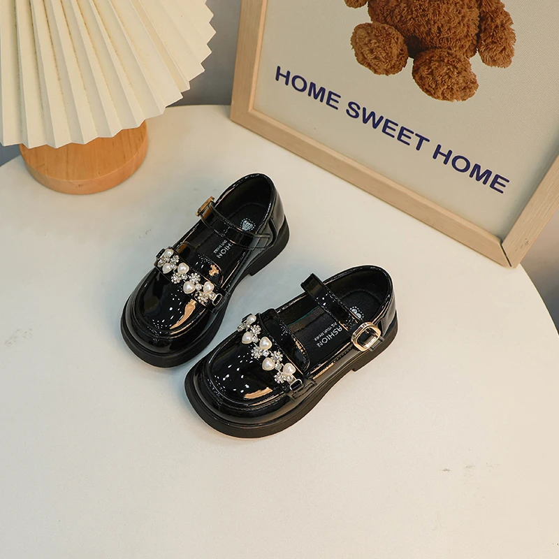 Girls' Leather Shoes Pearl Buckle Princess Shoes Kid's Fashion Simple Everything Black Shoes Children Show Girls Single Shoe