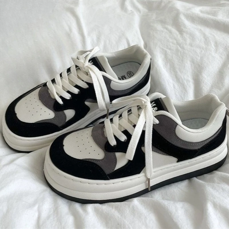 

Women's Flats Sneakers Black White Running Tennis Canvas Leather Shoes Lace Up Causal Footwear Students Sport Walking Shoes
