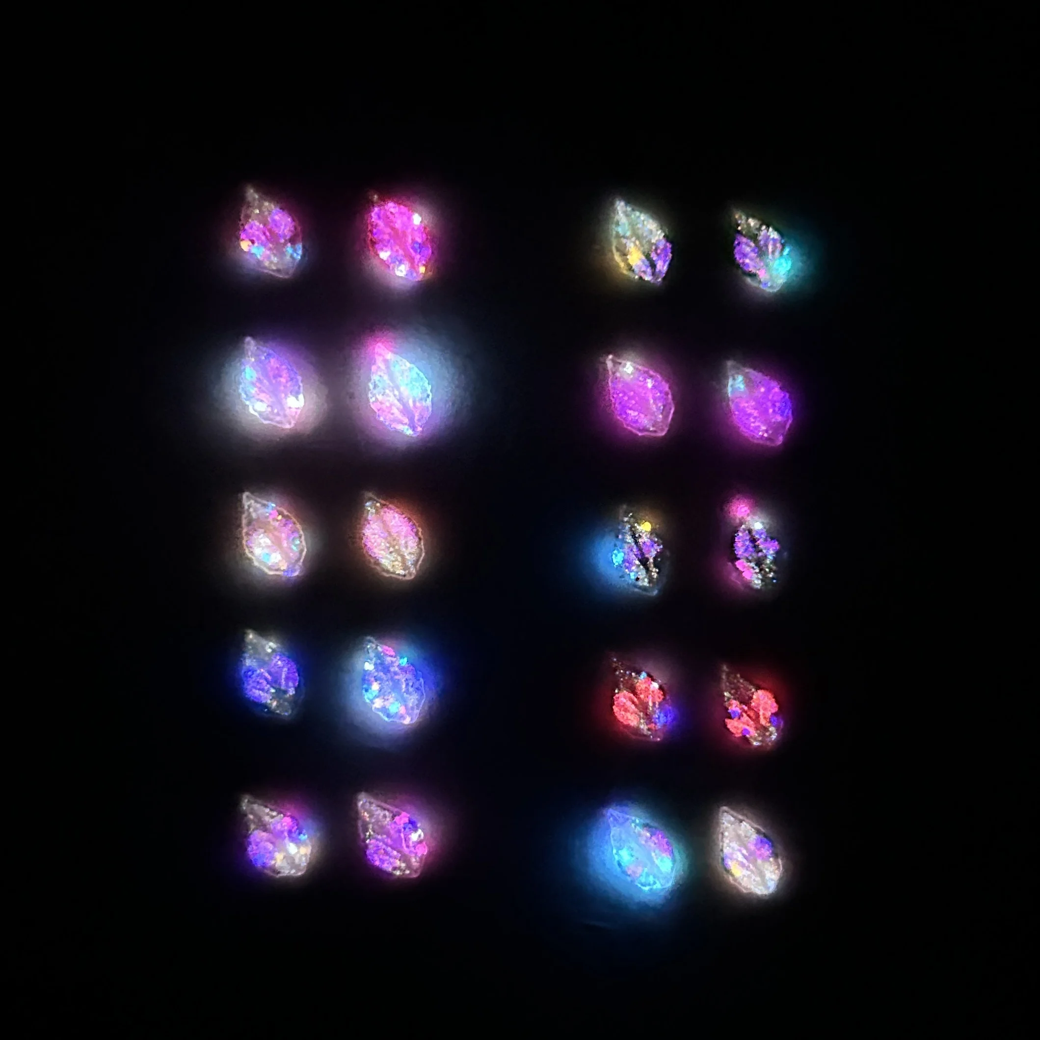 60 قطعة مقلد الإبداعية الذهب احباط مطعمة ورقة الراتنج مسمار السحر ثلاثية الأبعاد التدرج الملونة مضيئة ورقة مسمار الفن زينة DIY بها بنفسك