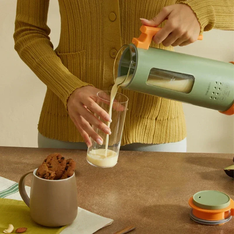 

Kleine Soja Melk Machine Muur Breken Machine 1-2 Familie Wassen En Filter Gratis Multifunctionele Koken Machine
