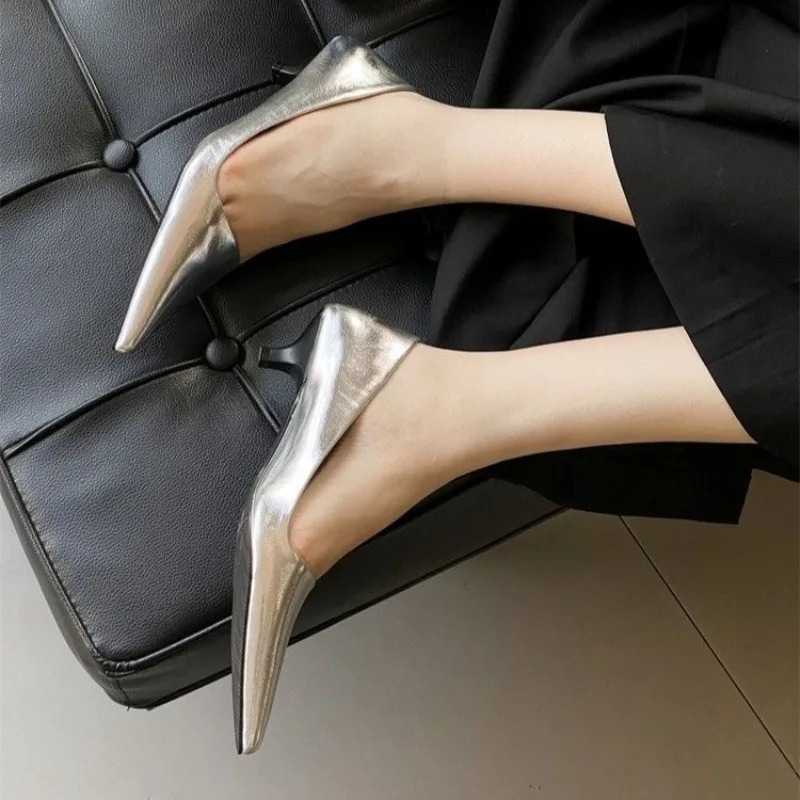 2024 New Women Low Kitten Heel Single Shoes,Fashion Low Heels,Shallow Out Slip on,35-39,Black,Gold,Silver,Dropship