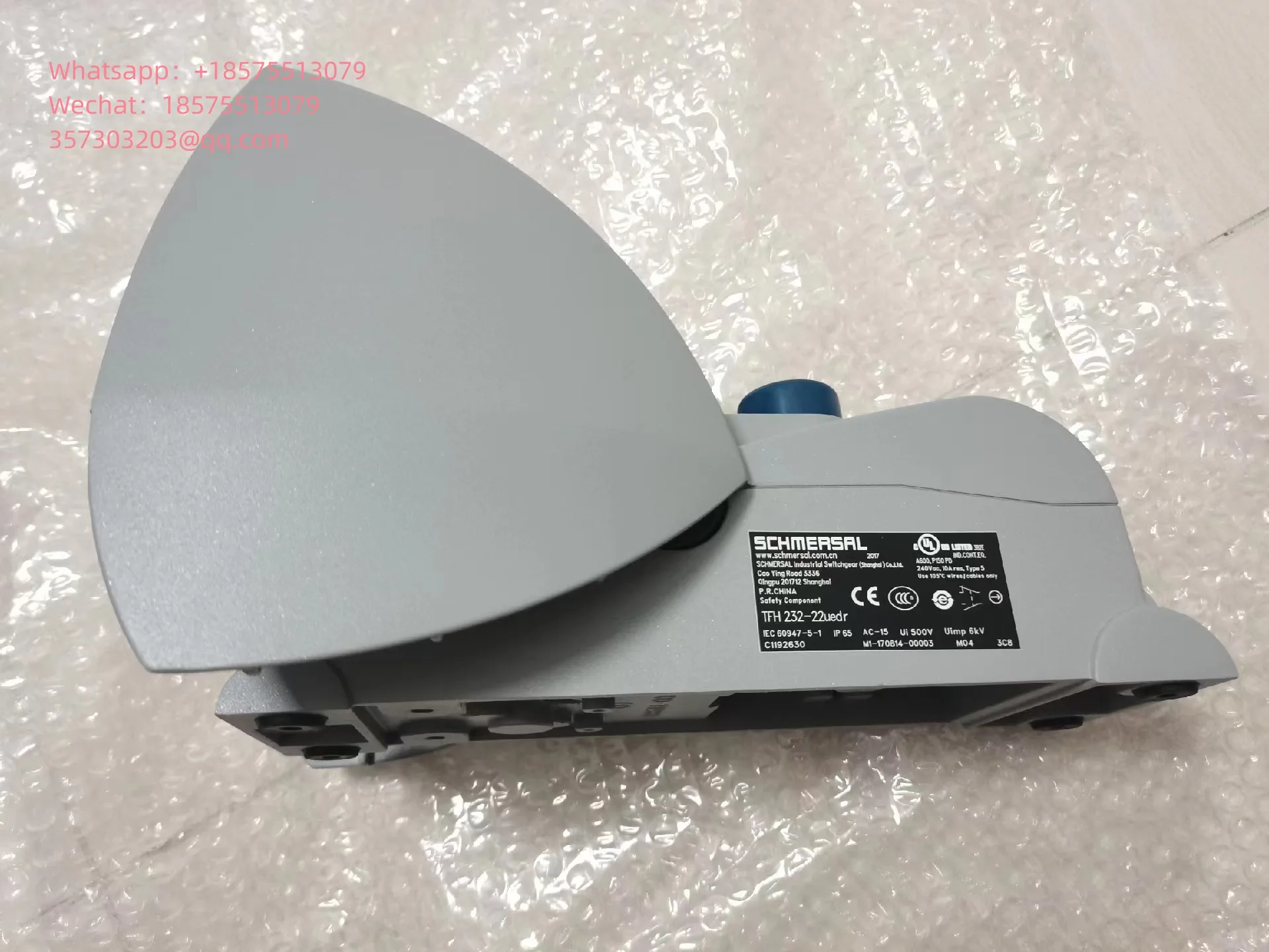 For SCHMERSAL Original Foot Switch TFH232-11 UEDR TFH232-22 UEDR No Outsourcing Box Connecting line 1 piece