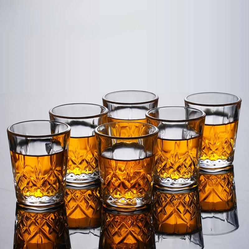 Copas de vino de lujo de 50ml/70ml/100ml, copa de whisky tallada creativa, vaso de cristal transparente exquisito, accesorios para Bar