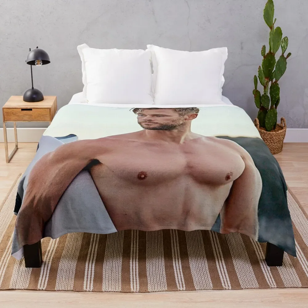 

Chris Hemsworth Throw Blanket Decoratives Thermal Flannels Luxury Blankets