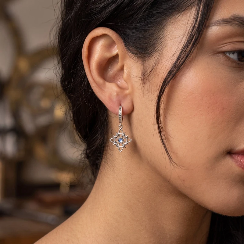 Mond-Keltischer-Knoten-Ohrringe für Damen, 925 Sterling Silber, CZ Zirkon Ohrstecker, Funkelnde Ohrringe, Hochzeits- und Jubiläumsgeschenke – Detail 5