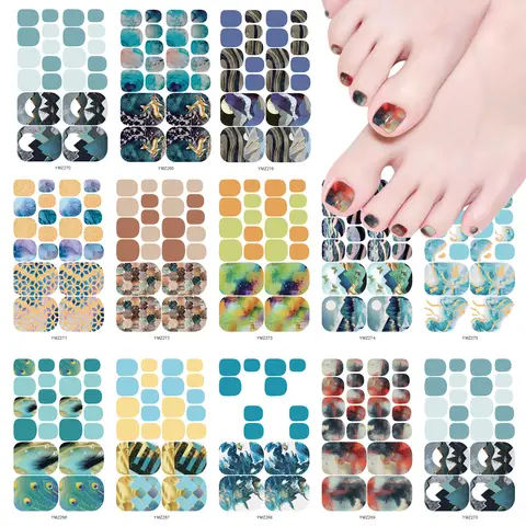 Bezpłatne pieczenie 22 końcówek / arkusz Retro Hot Marbled Starry Sky Toe Nail Stickers Lace Stickers Adhesive Foil Stickers Manicure Decals