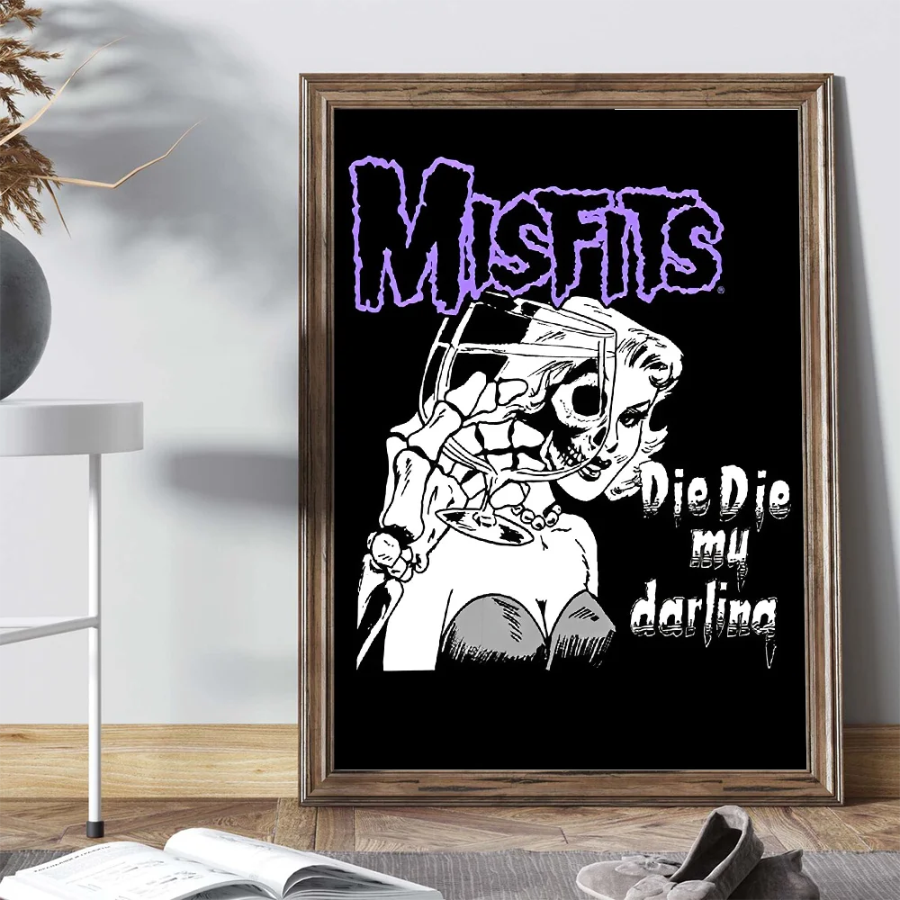 M-Misfits Hot Poster Self-adhesive Art Poster Retro Kraft Paper Sticker DIY Room Bar Cafe Vintage Decorative Painting