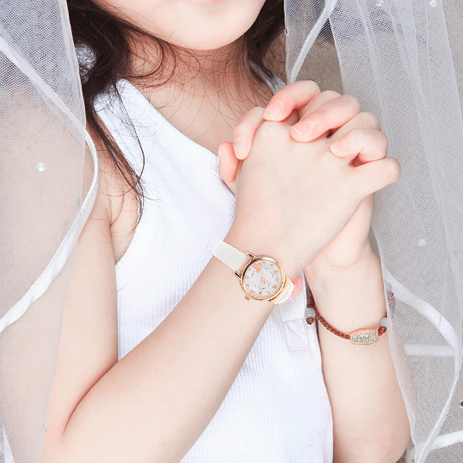 Luminous Quartz Watch for Girls Adjustable Strap Unique Luminous Hands Perfect Match with Clothes Ideal Gift Lovely Kids Watch