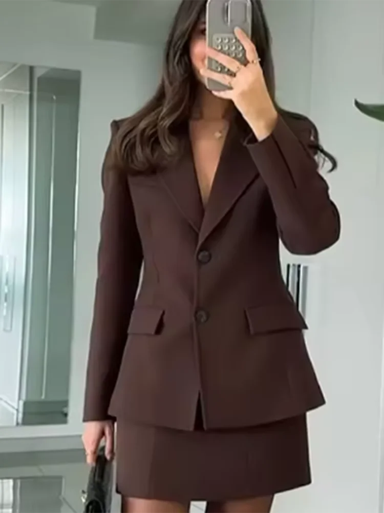 

Винтажные комплекты пальто с длинными рукавами и мини-юбки с лацканами, осенние новые женские комплекты из двух предметов для поездок на работу, 2025 элегантные облегающие наряды для женщин