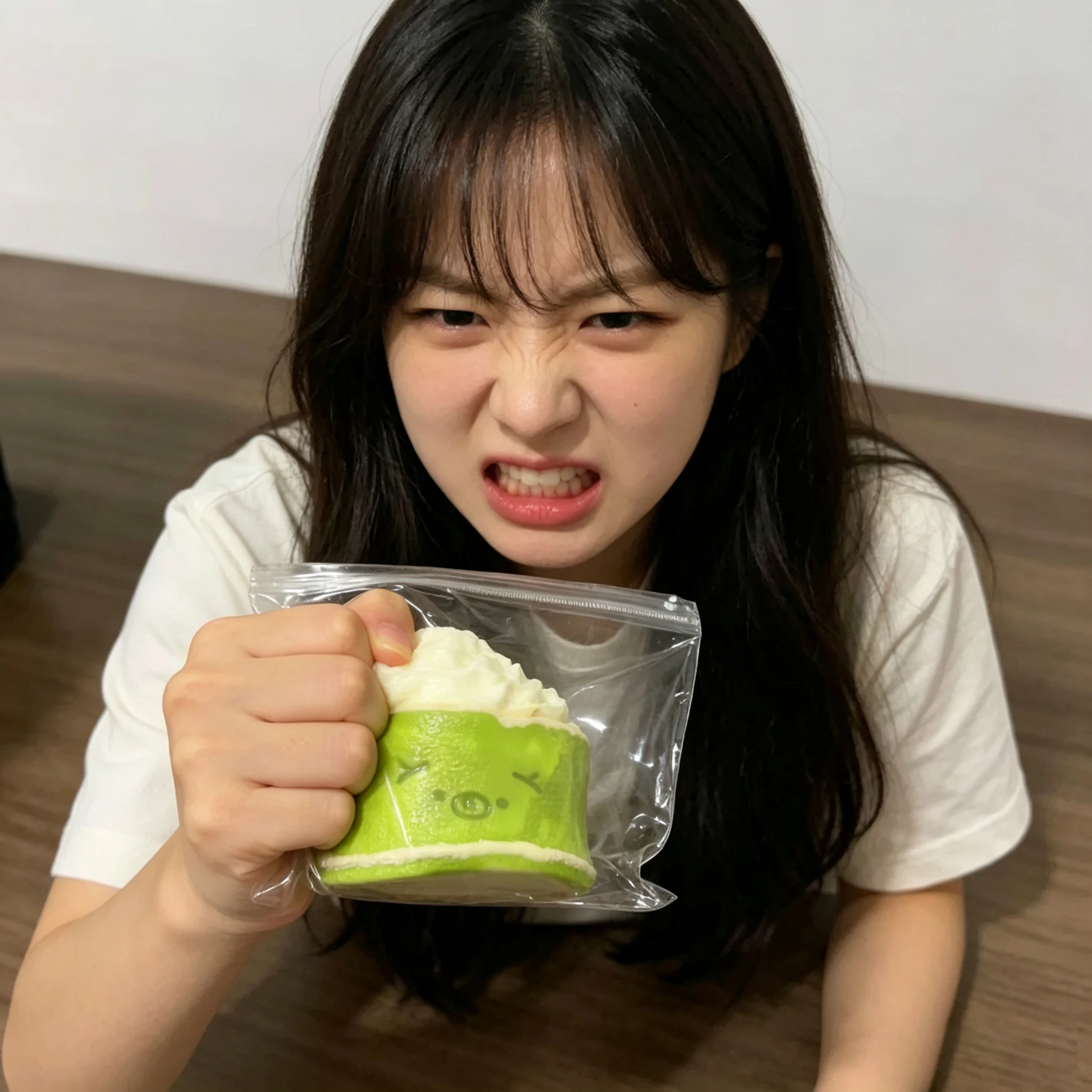 2026 NEW Korean Bestseller 1 Pc Handmade Bear Bamboo Tube Ice Shape Cream Shaped to Relieve Stress - Food Grade Silicone S - view 3