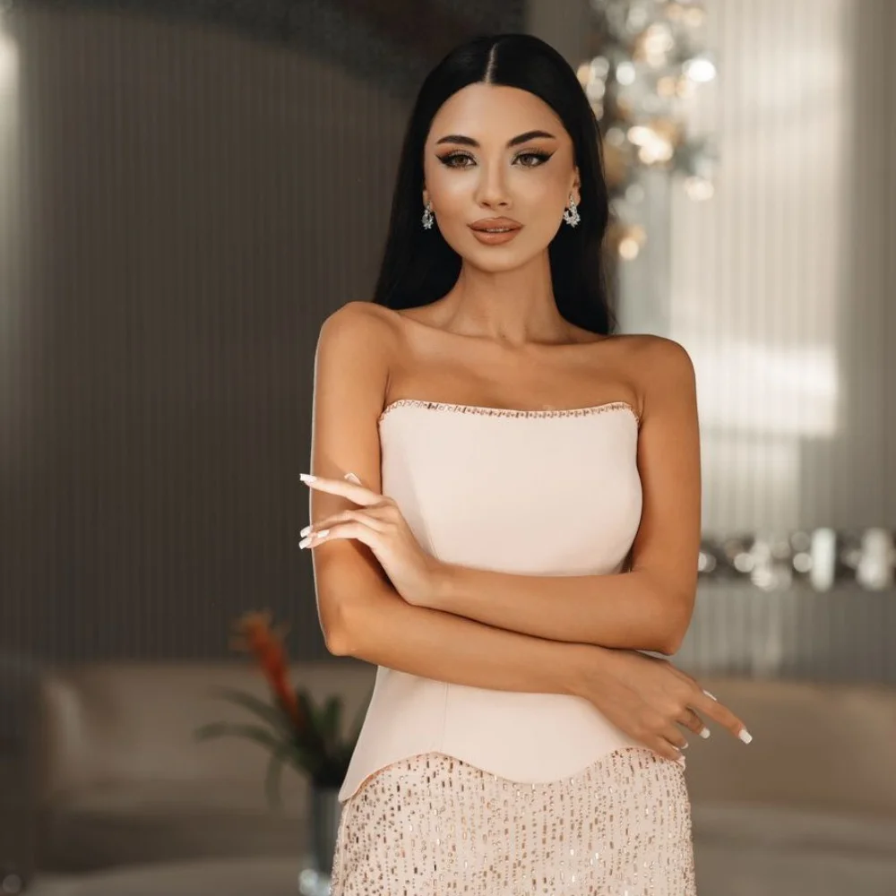 Bella カスタマイズされたホワイト スパンコール ストラップレス バックレス ローブ ド ソワレ 2 点セット パーティー ドレス マキシレングス バックレス プロムドレス