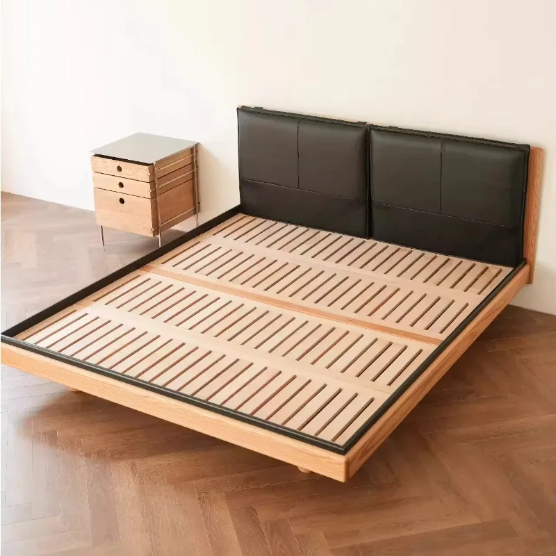 

Leather upholstered oak solid wood double bed/king modern minimalist cream bed, suitable for small apartments