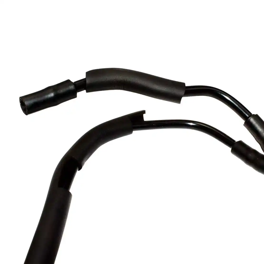 

PCV Valve Breather Hose Pipe 12573108 Fit for Holden Commodore Chevrolet Camaro Corvette Pontiac Firebird 5.7L V8 12590632