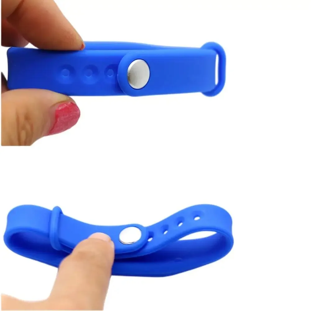 

1Pcs RFID 125KHZ Rewritable Waterproof Adjustable Wristband Silicone Band Bracelet EM4305 T5577 5200 Chip Blank Data Keyfob