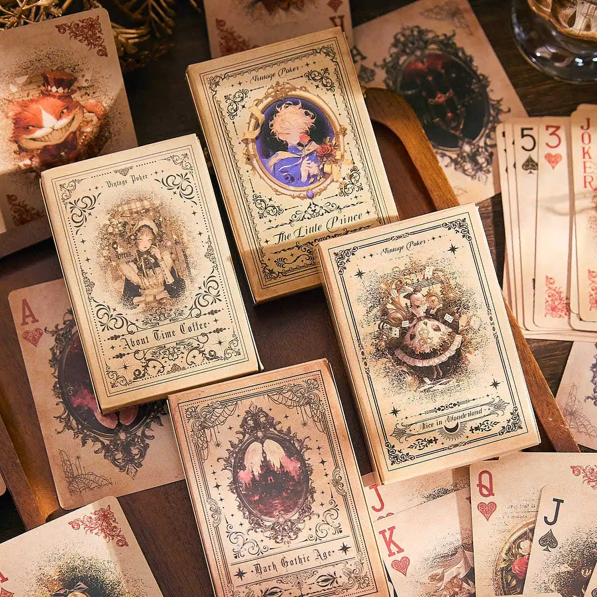 4style 55pcs Vintage Style Poker Playing Cards Set Magic Cards Pokers Durable Waterproof Cards Deck Board Games Retro Poker