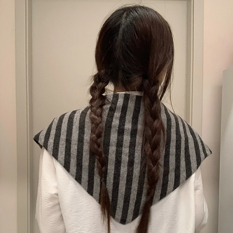 ストライプ三角スカーフ女性の秋と冬ニット小さなスカーフファッショナブルな暖かい多用途首保護スカーフショール