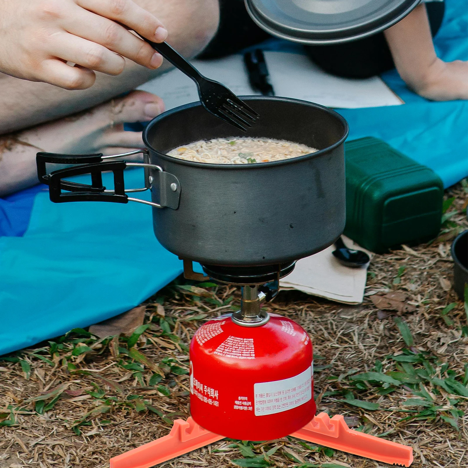 

Outdoor Stove Stand Fixing Bracket for Gas Tank Camping Burner Nylon Plastic Can Holder Folding