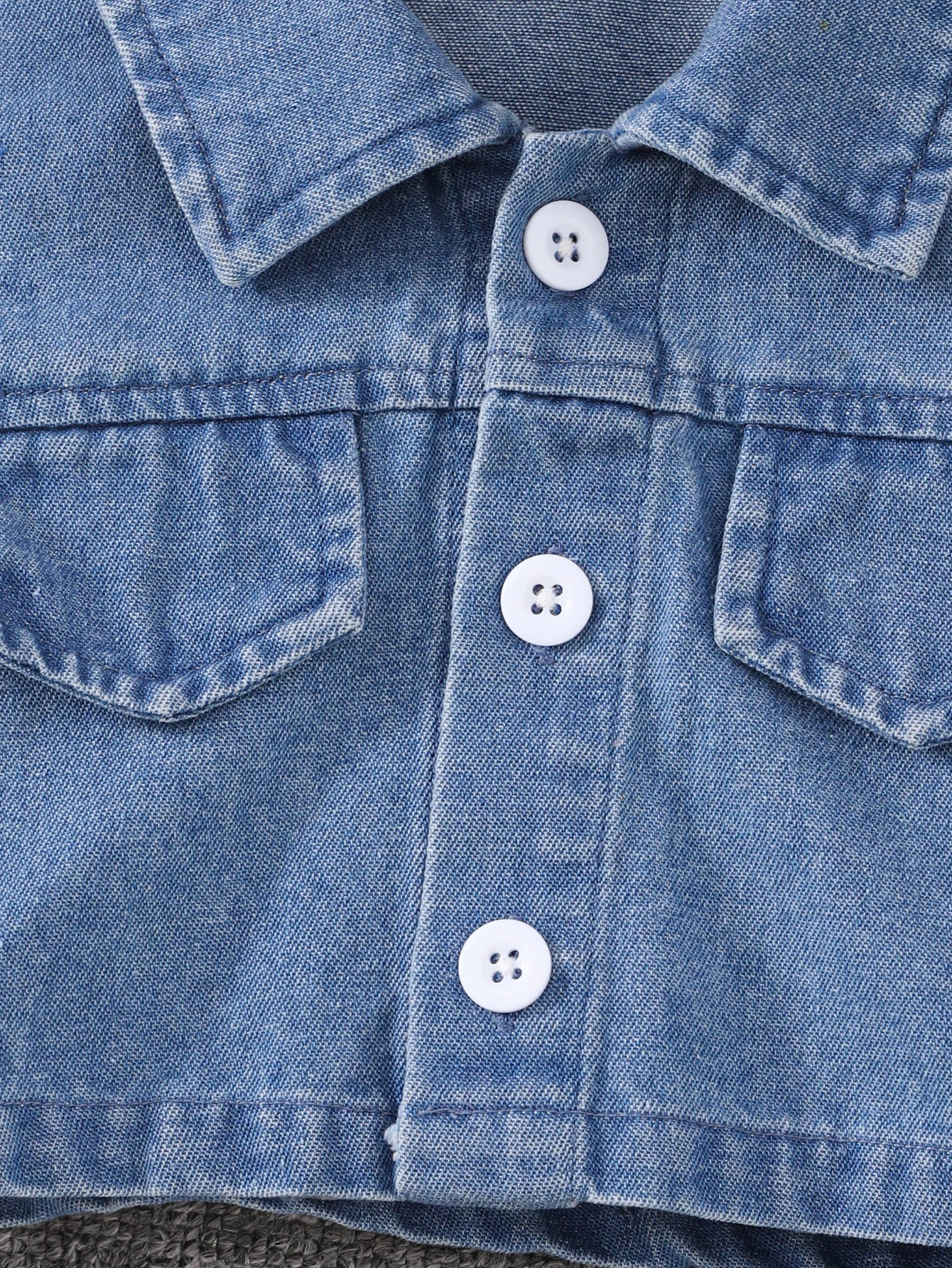 Thumbnail 3 - #84 Denim Jackets List of Top Picks