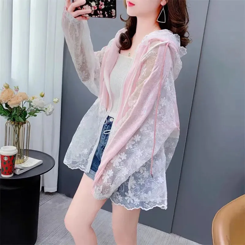 

Sun Protection Women Summer Thin Lace Splicing Coat Female Clothing 2024 New Summer Embroidered Mesh Hooded Cardigan Ladies Tops