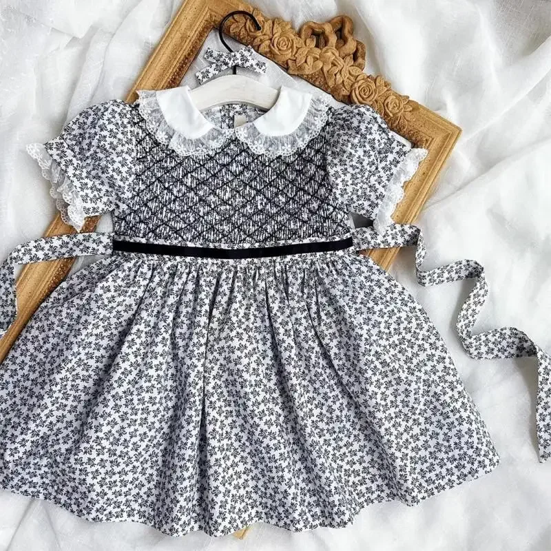 

Floral Smocked Dress Kids Girls Royal Boutique Spanish Clothes Smocking Elegant Princess Outfit Baby Hand Made Embroidery Frocks