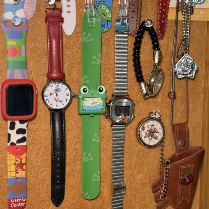 Caja Sorpresa Original de Disney Toy Story 5, Serie de Relojes de Pulsera, Caja Misteriosa Coleccionable con Figuras de Buzz Lightyear y Woody, Regalo