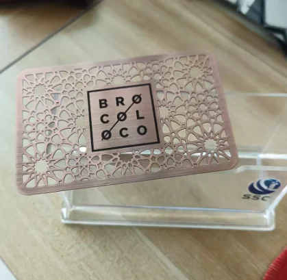Customized metal business card carving, blank metal commercial business card, stainless steel membership card