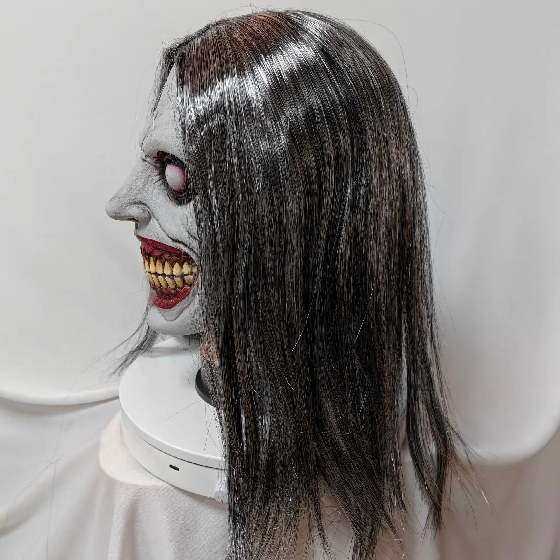 Der Exorzist Lächeln Maske Latex Maske Kopfbedeckung Gruseliges Spukhaus Streich Halloween Party Cosplay Kostüm Requisiten Zubehör