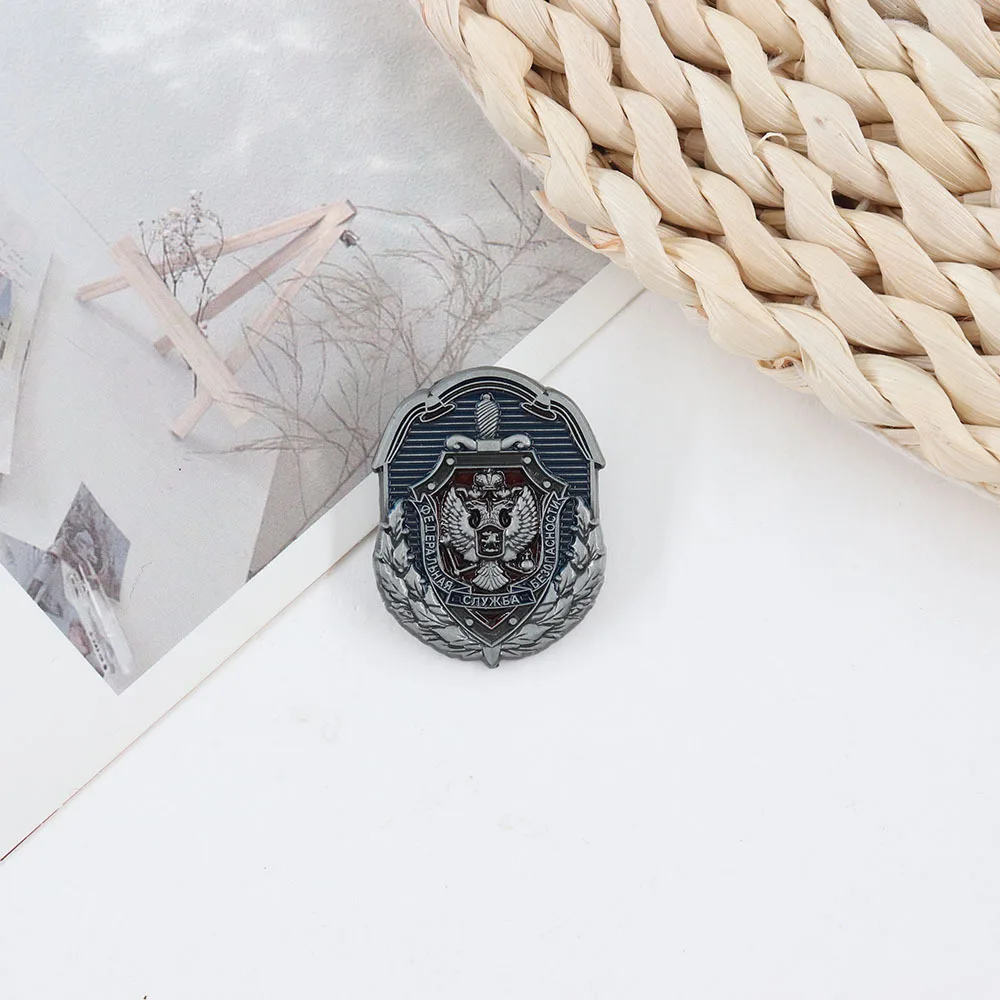 Retro Badge Security Service Medal Brooch Shield Badge Pin Collar Decoration