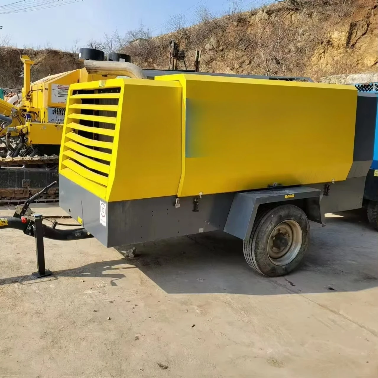 Diesel Air Compressor Machine for Construction Engineering and Mining Projects