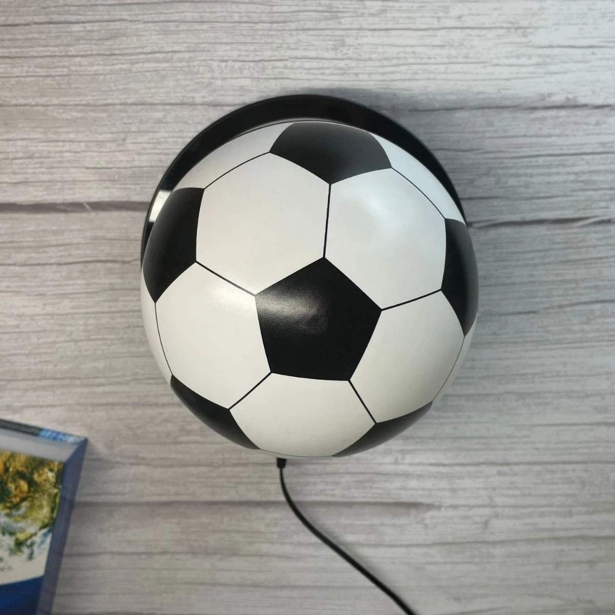 6-inch Magnetic Levitation Football Creative Home Decoration, Luxury Gift, Bedroom Night Light