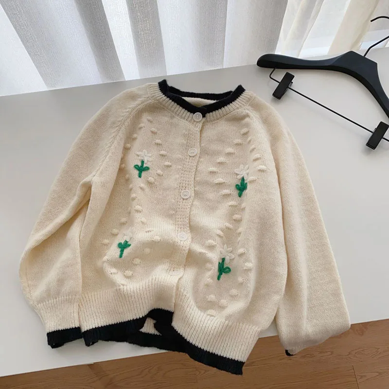 

Повседневный свободный мягкий свитер, кардиган, женский однобортный свитер с круглым вырезом и длинными рукавами, осенний теплый пуловер с вышивкой