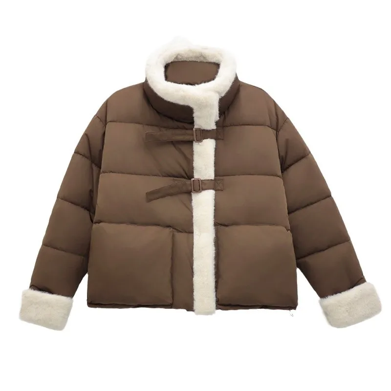 เสื้อแจ็คเก็ตพาร์กาผู้หญิงแบบต่อผ้าสำหรับฤดูหนาว แต่งสีตัดกัน ปกขนแกะ กระดุมแถวเดียว สไตล์เกาหลี สำหรับผู้หญิง