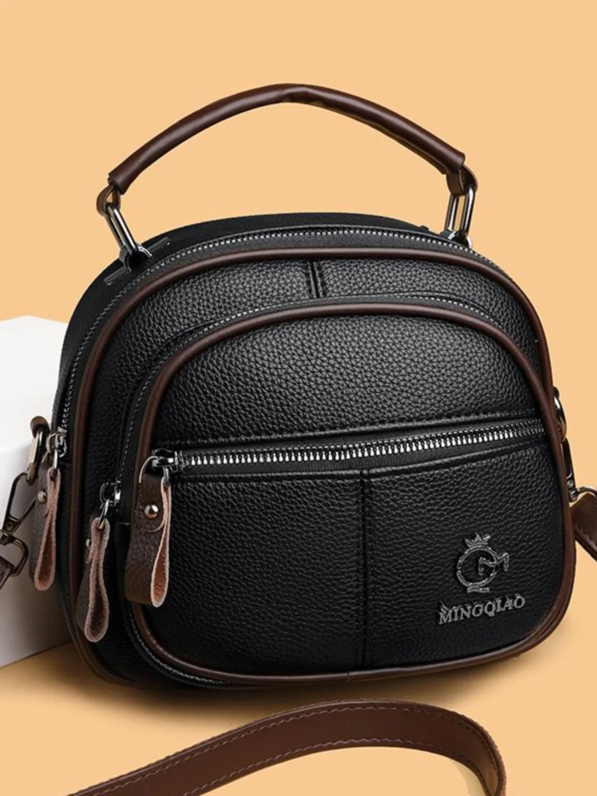 

Leather Ladies Bag 2025 New Mid-life Mom Bag Large Capaci Wide Strap Single oulder Faion Crossbody Women's Bag