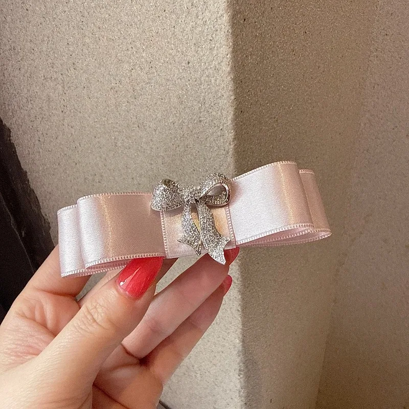 

Korean Style Sweet Pink Crystal Bow Hair Clip Spring Elegant Hair Accessories Light luxury and high-end gifts for best friends