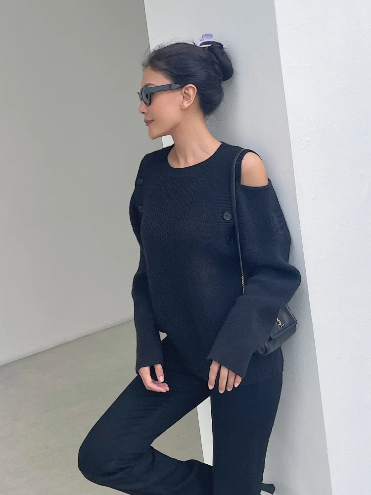 

Весенний новый мягкий комфортный вязаный свитер из плотной ткани с отстегивающимися рукавами и открытыми плечами, черно-белый