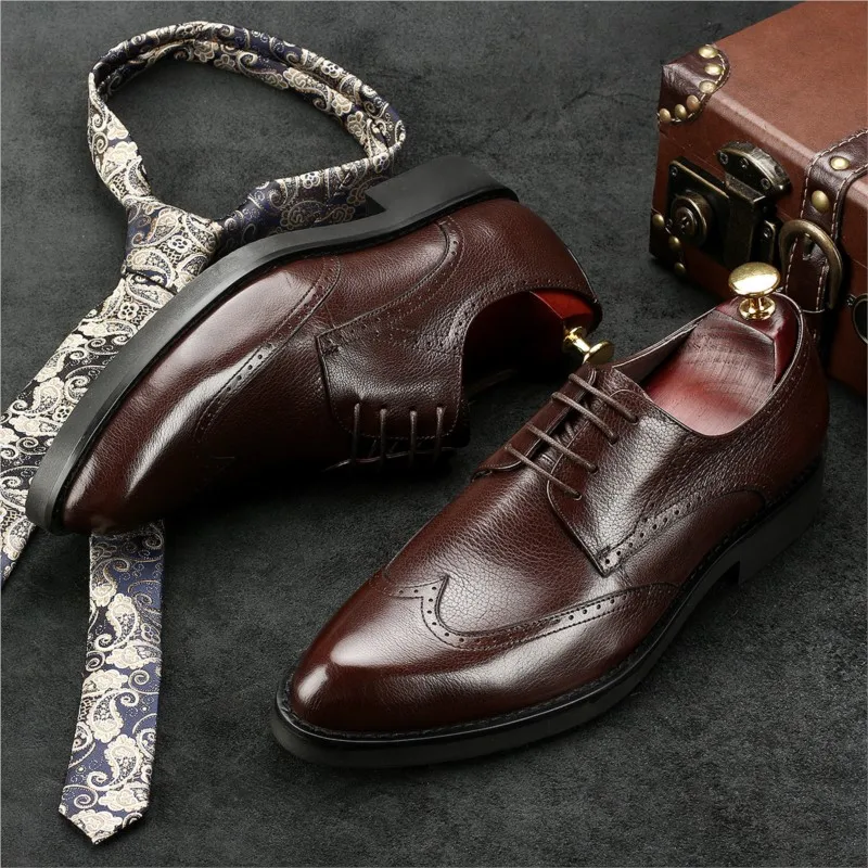 

Italian Men Dress Shoes Genuine Calf Leather Black Brown Spring Autumn Pointed Toe Lace-Up Brogue oxford Wedding Shoes For Men