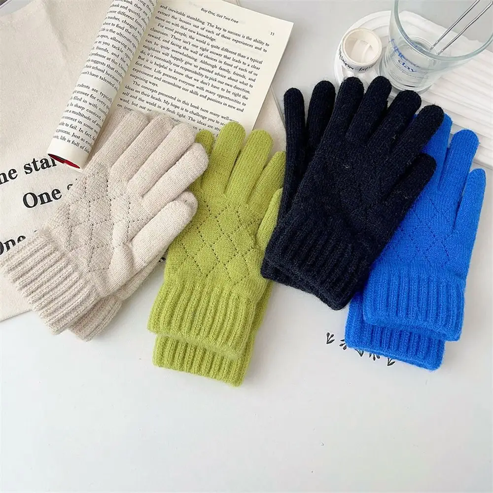 Cute Winter Warm Gloves Knitted Gloves Touch Screen Short Mittens All Finger Gloves Outdoor Cycling Driving Gloves Coldproof