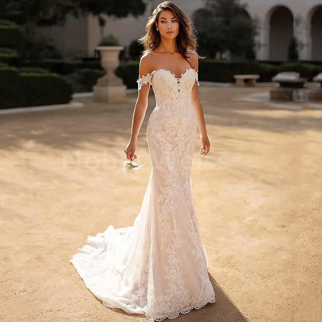 Stunning Backless Mermaid Sweetheart Wedding Dress with Brush Train and Lace Decoration Customized