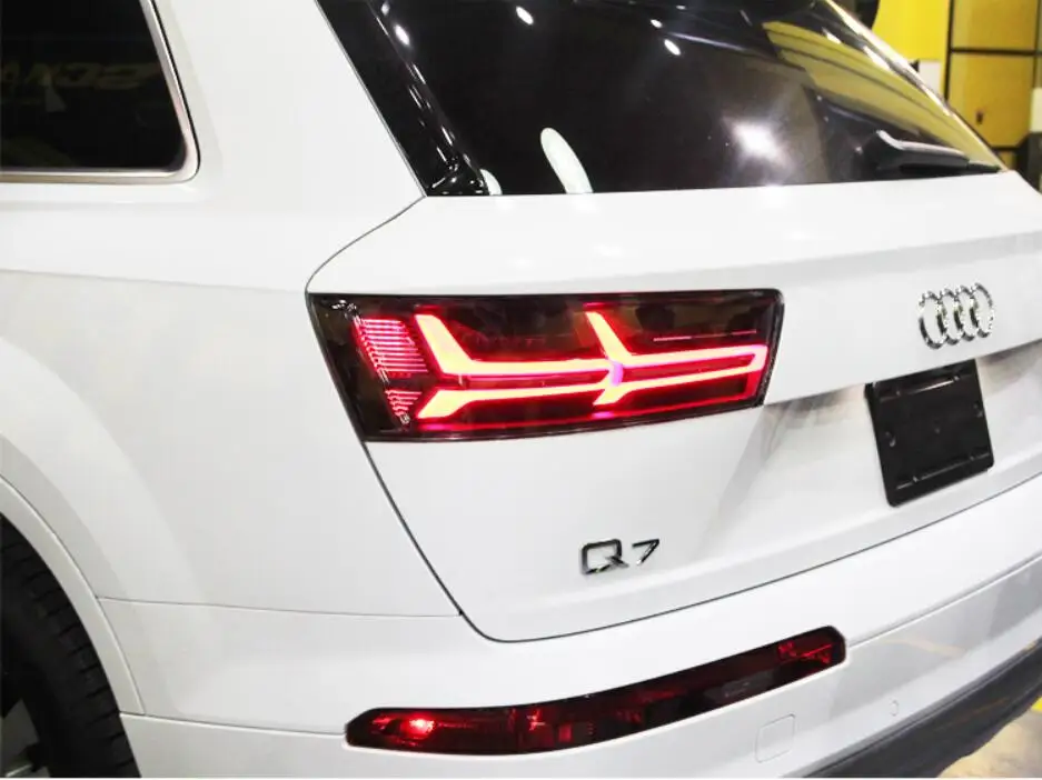 car bumper tail light for Audi Q7 taillight LED Reflector 2016~2019y accessories Taillamp for Audi Q7 fog lamp