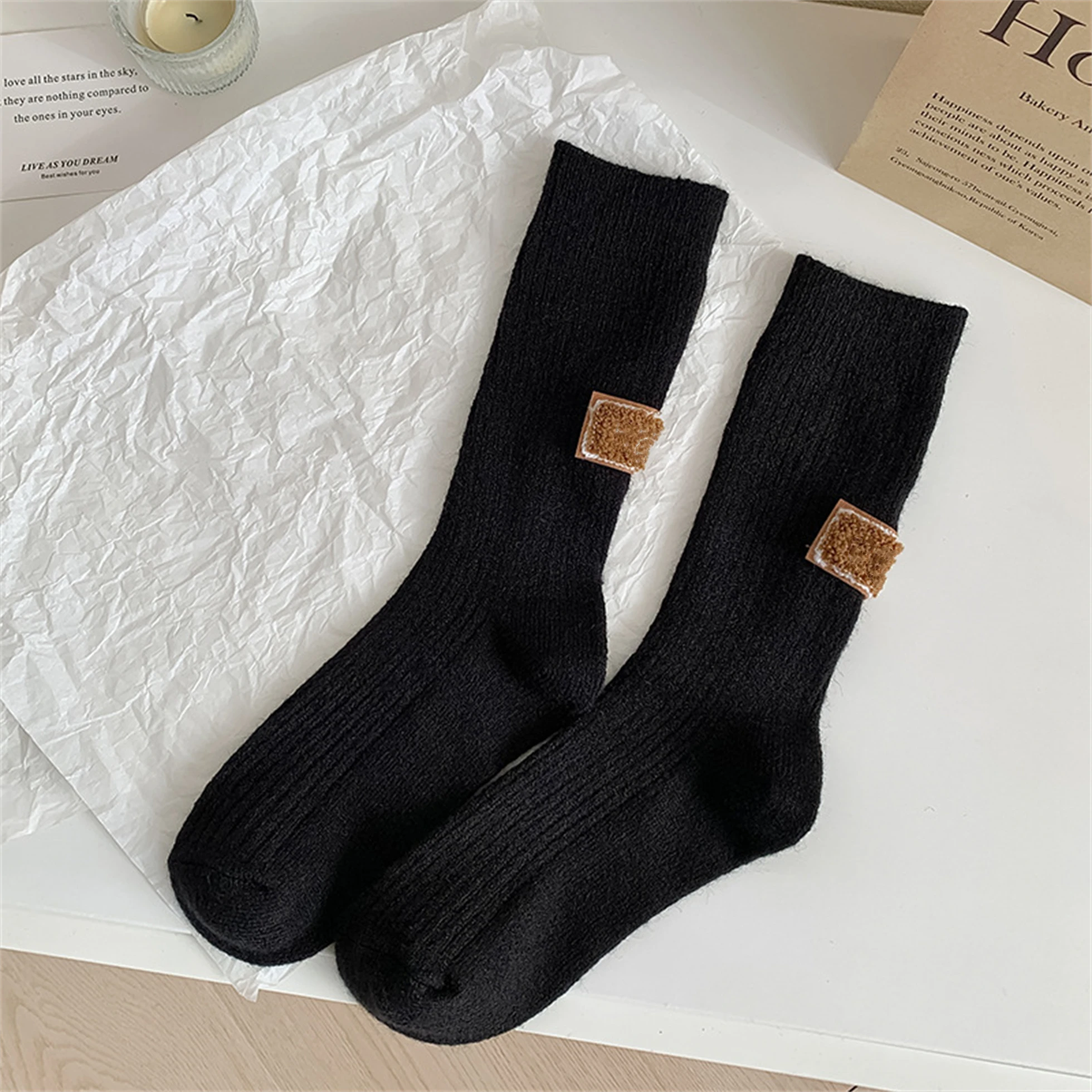 Solid colored plush thick embroidered tube socks, coffee colored casual cotton socks