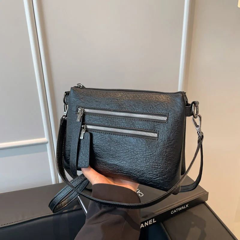 حقيبة يد نسائية جديدة متعددة الجيوب عالية الجودة من جلد البولي يوريثان الناعم حقيبة كتف نسائية فاخرة مصممة للفتيات حقيبة حمل Bolsas Sac