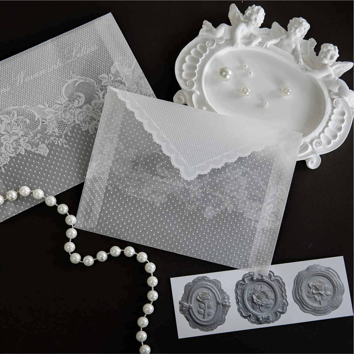 4pcs/set Vintage Lace Paper Envelope Creative Nostalgic Postcard Storage Bag Fire Paint Envelope Letter Supplies