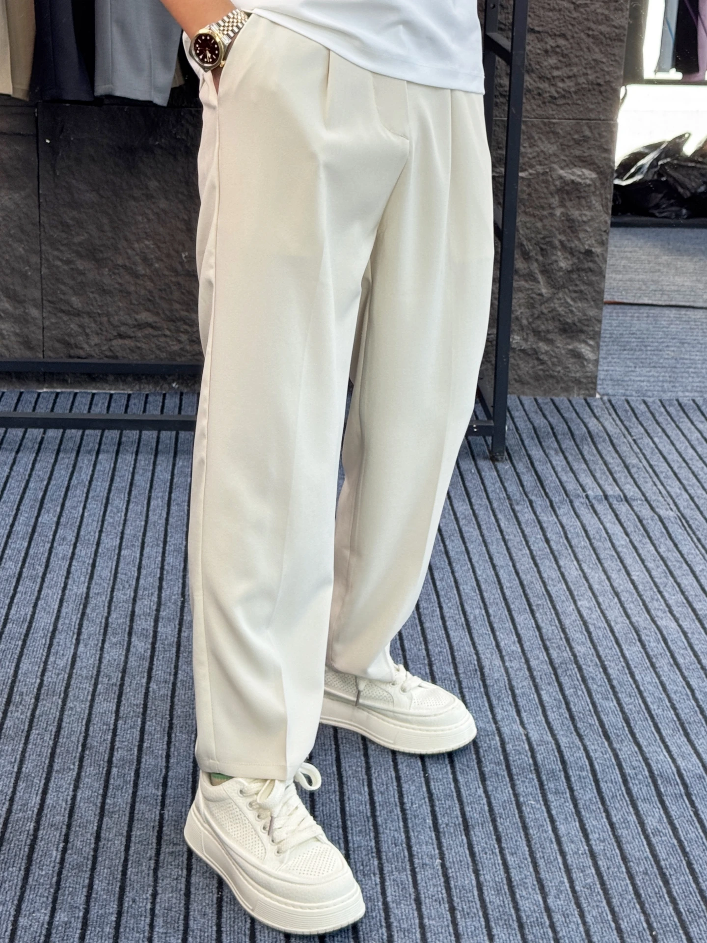 Lightweight Comfortable Summer Men's Slim Fit Casual Pants Breathable Cool Feeling 3D Straight Leg Trousers Nine Points