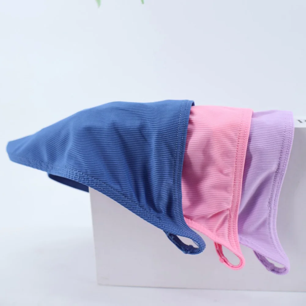 ملابس داخلية قصيرة للرجال منخفضة الارتفاع مع نسيج مضلع وحقيبة محدبة على شكل حرف U مصنوعة من مواد نايلون وسباندكس مرنة