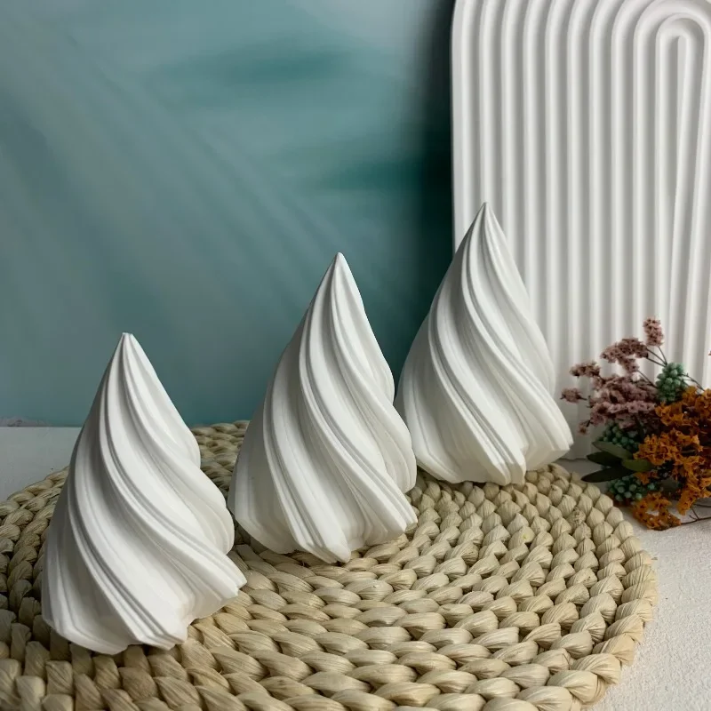 3D Conical Irregular Candle Mold Silicone Abstract Spiral Stripe Candle Mold Decor Rotate Christmas Tree Candle Silicone Mold