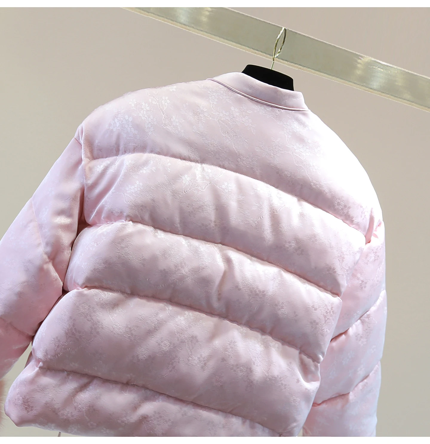 Nouveau Style chinois Jacquard cordon taille Cinch doudoune 2025 automne hiver détachable grande fourrure strass épaissi manteau