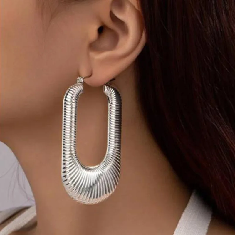 European And American Style Jewelry Exaggerated Retro Fashion Geometric Water Ripple Earrings Female Personality Design Sense